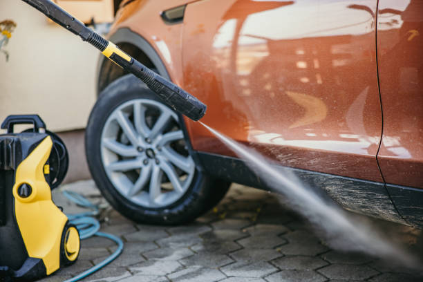 Pressure Washing Services for Businesses in Brooklyn Heights, OH